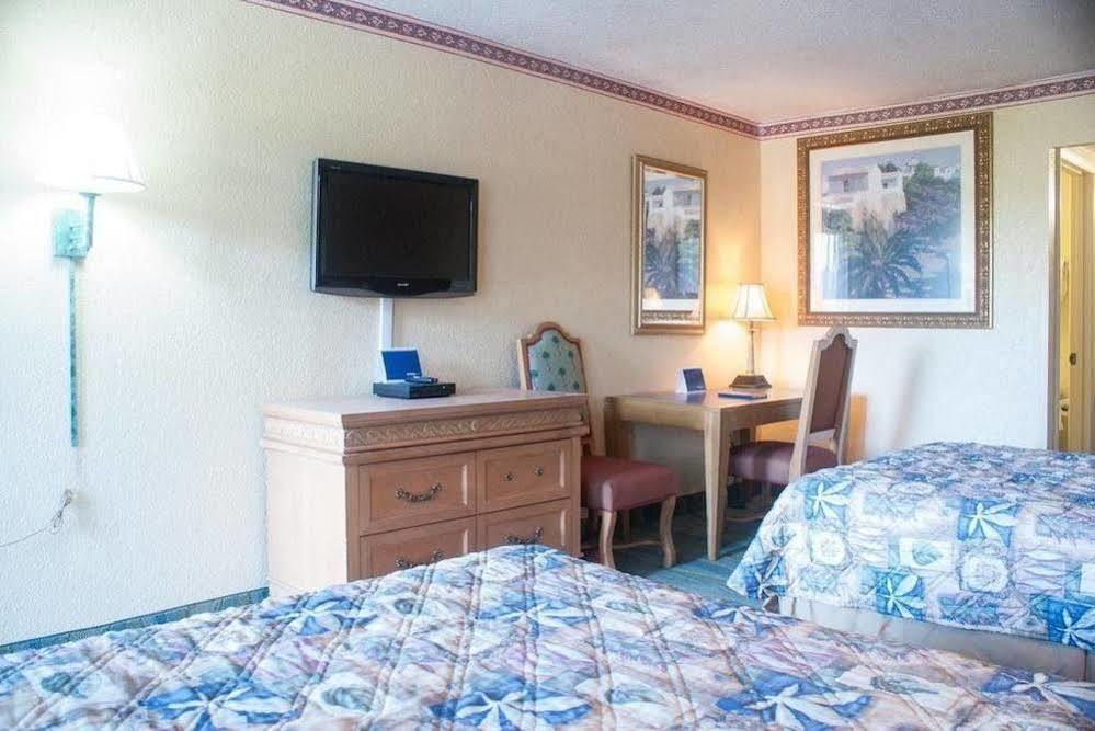 Polynesian Inn Saint Cloud Ngoại thất bức ảnh