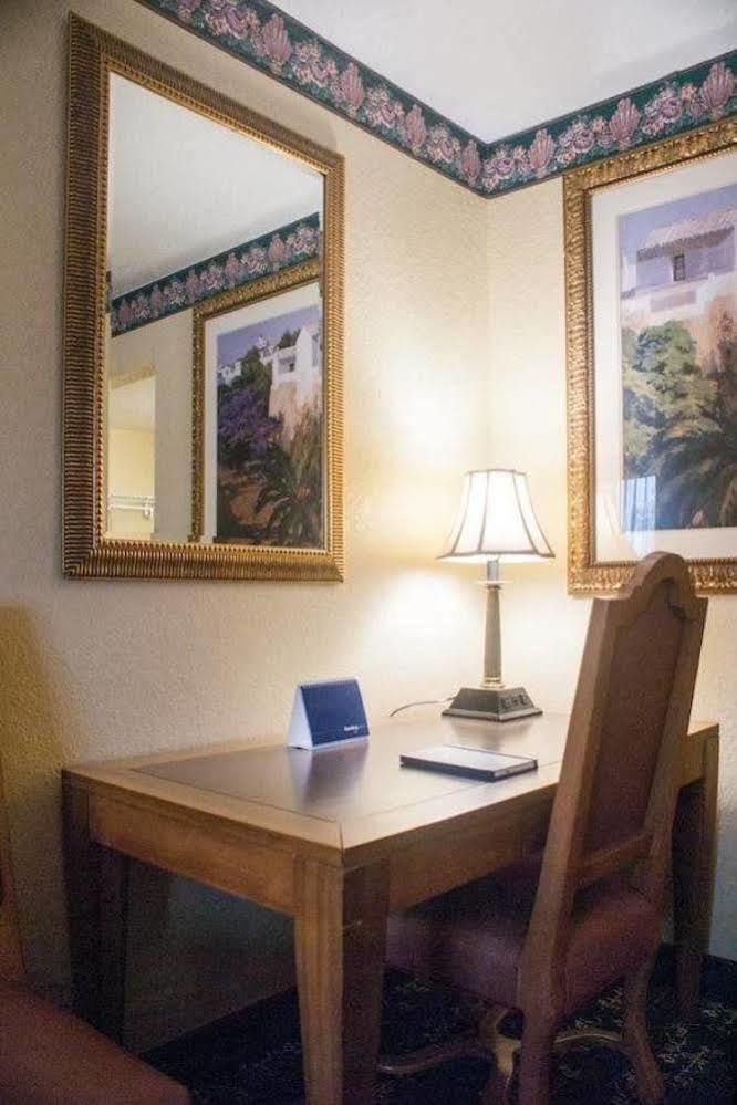 Polynesian Inn Saint Cloud Ngoại thất bức ảnh